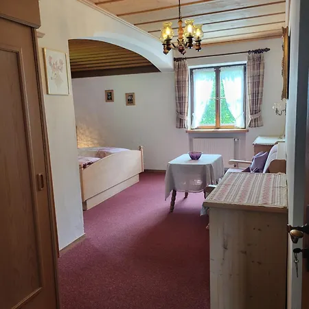Bergkristall Guest house *
