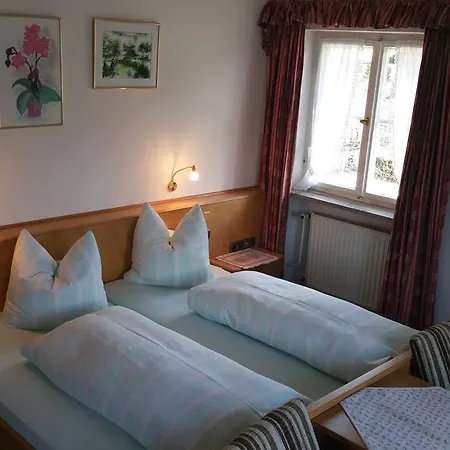 Guest house Bergkristall *