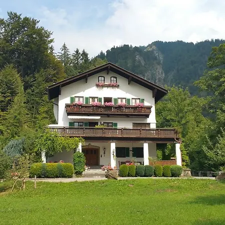 Guest house Bergkristall